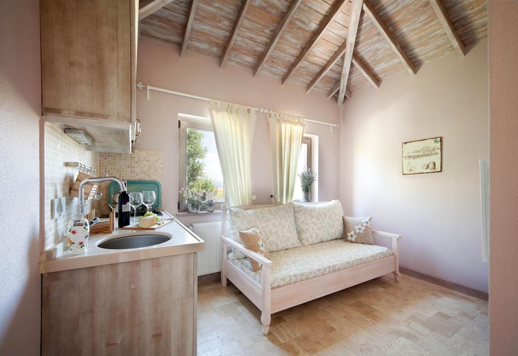 Bed and Breakfast Mavikarga Бозджаада Номер фото